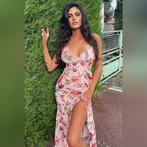 NWT Fashion Nova XL Exciting moments floral maxi dress